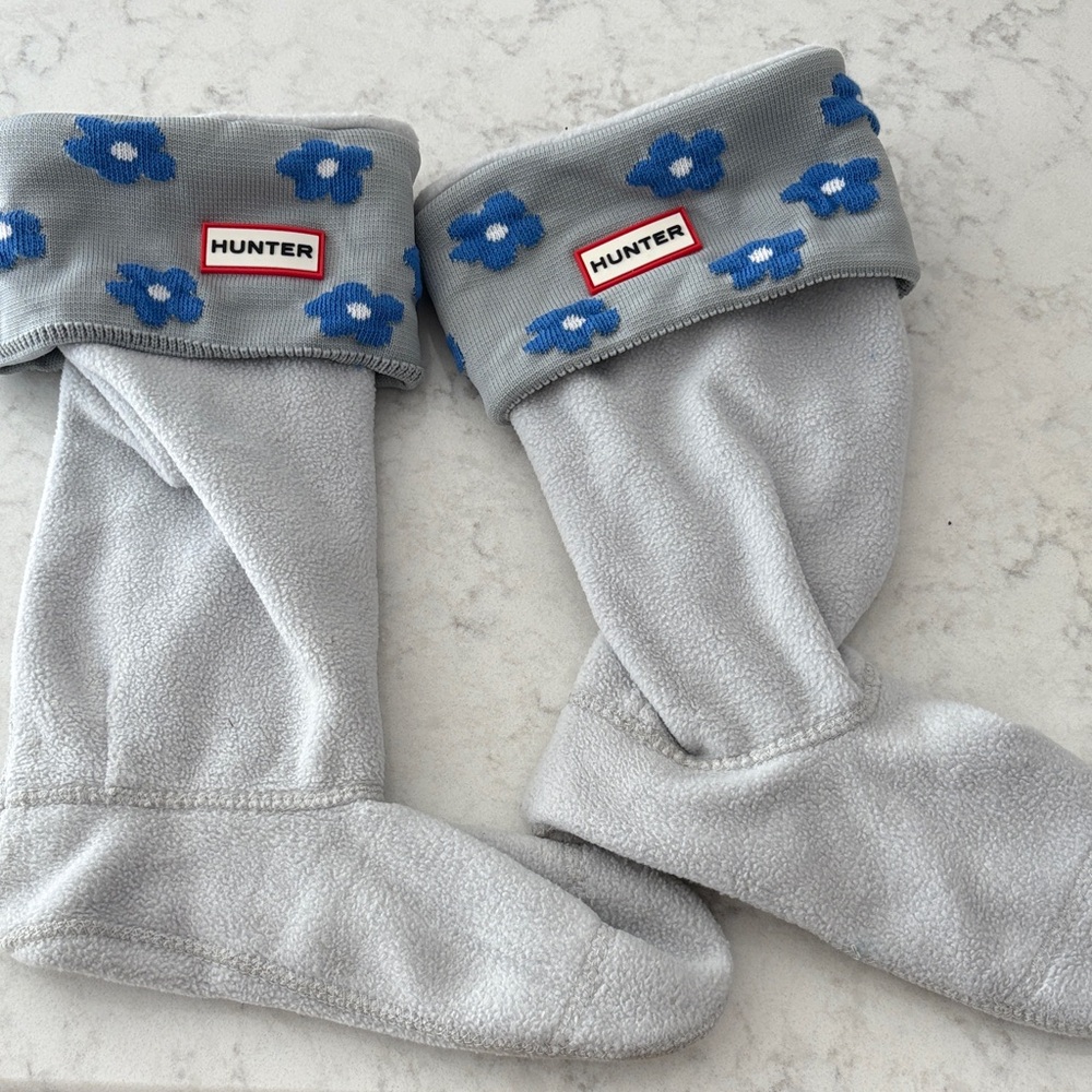 Hunter women’s or tweens' Floral Gray and Blue Boot Socks